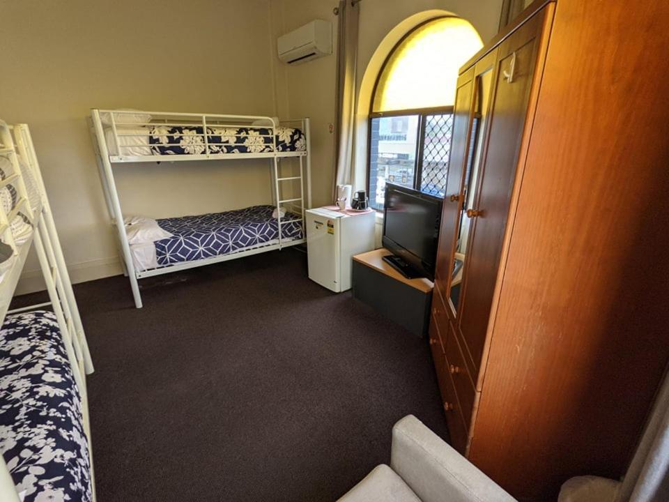 Australian Hotel バリナ エクステリア 写真